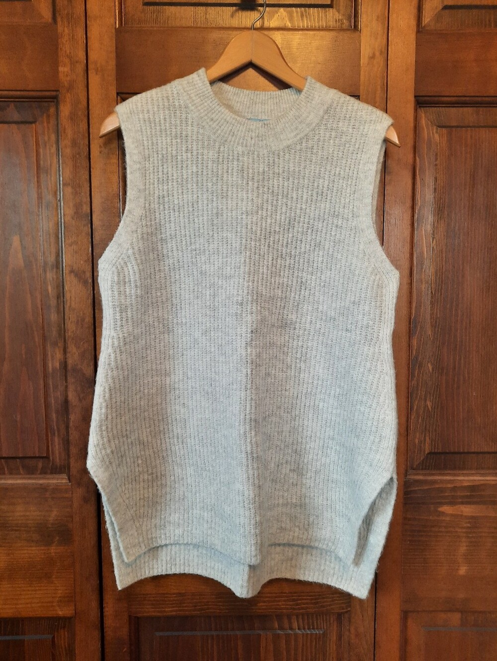 CeCe Light Gray Ribbed Knit Mockneck Sleeveless Oversized Sweater Size Small